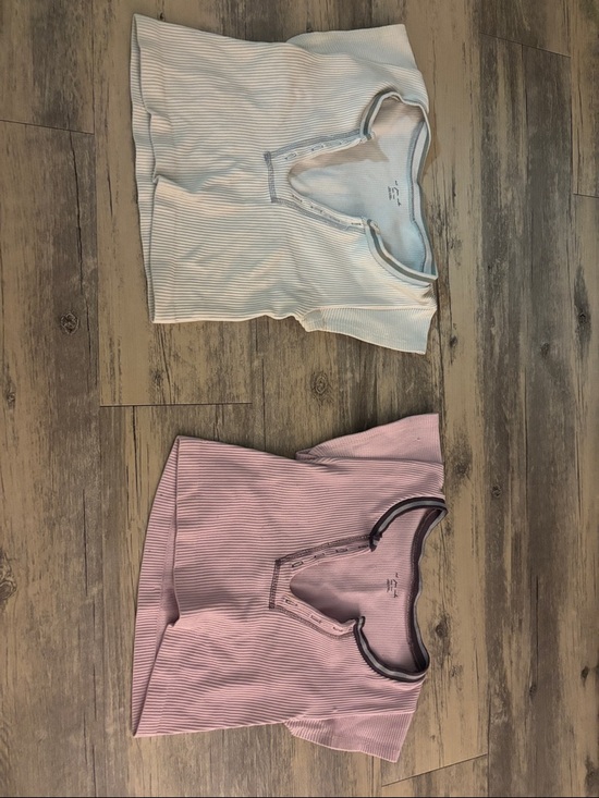 Urban Outfitters Tops - Urban Outfitters Ribbed Henley Crop Top in White and Light Pink